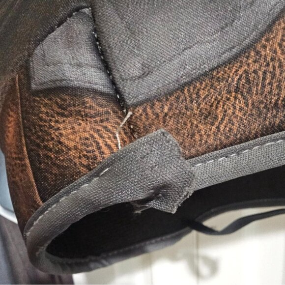 Rubie's Mandalorian Kids Costume - Silver, Black, Brown - Picture 6 of 8